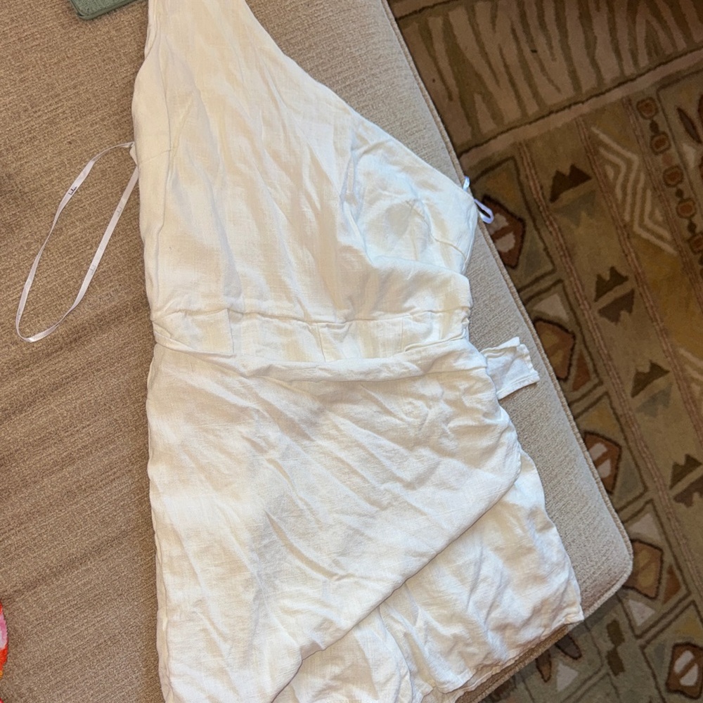 Lulu's Textured White Romper